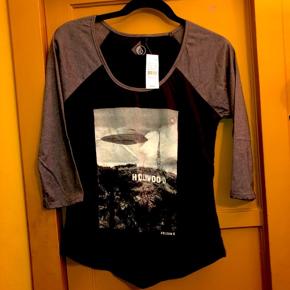 Volcom Shirt - Picture 1 of 4